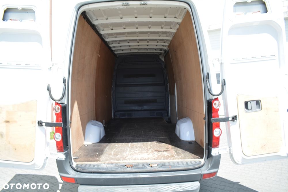 Volkswagen CRAFTER 35 2.0 TDI 109KM MAXI - 31