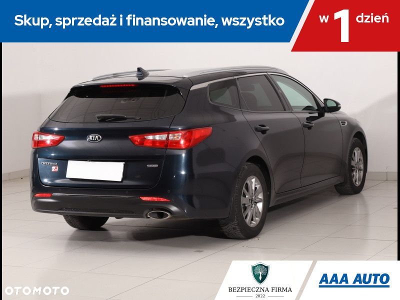 Kia Optima - 6