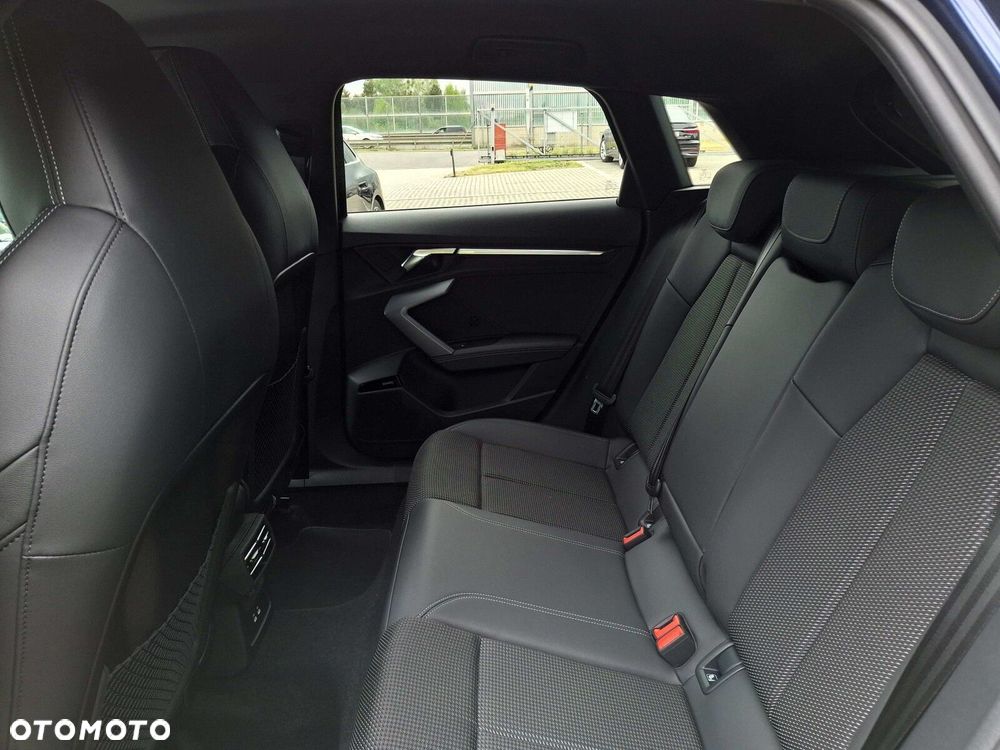 Audi A3 Sportback - 21