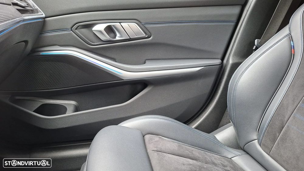 BMW 330 e Pack M Auto - 30