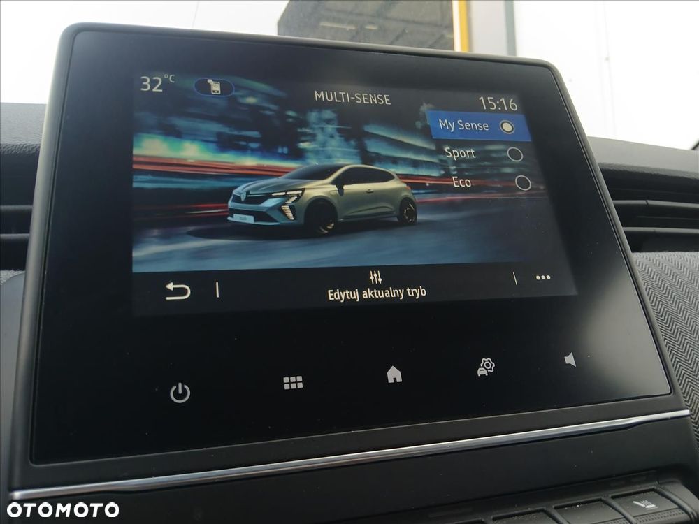 Renault Clio - 22