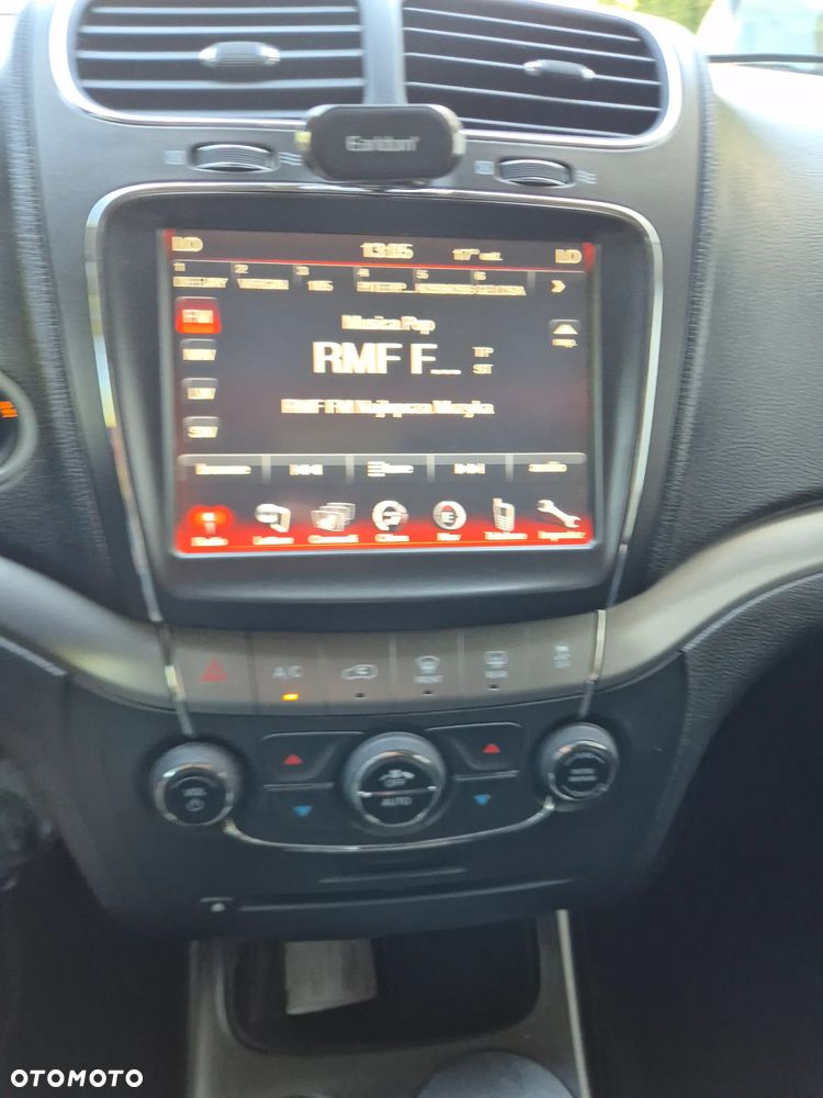 Fiat Freemont 2.0 Multijet 16V DPF Automatik Allrad Cross - 16