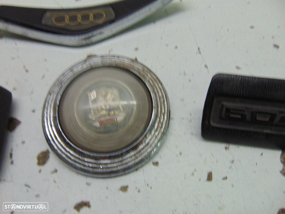 Antigos e clássicos centros do volante - 5