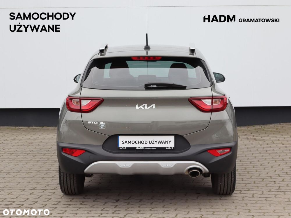 Kia Stonic - 18