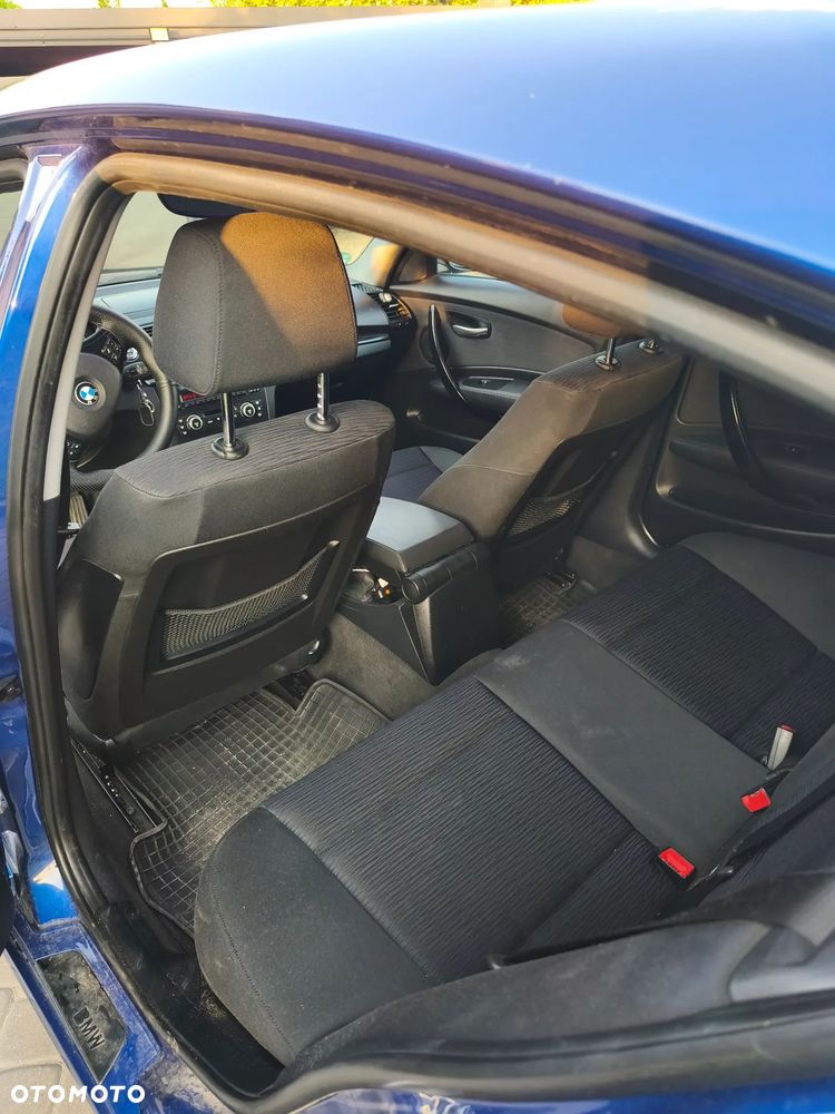 BMW Seria 1 118d - 15