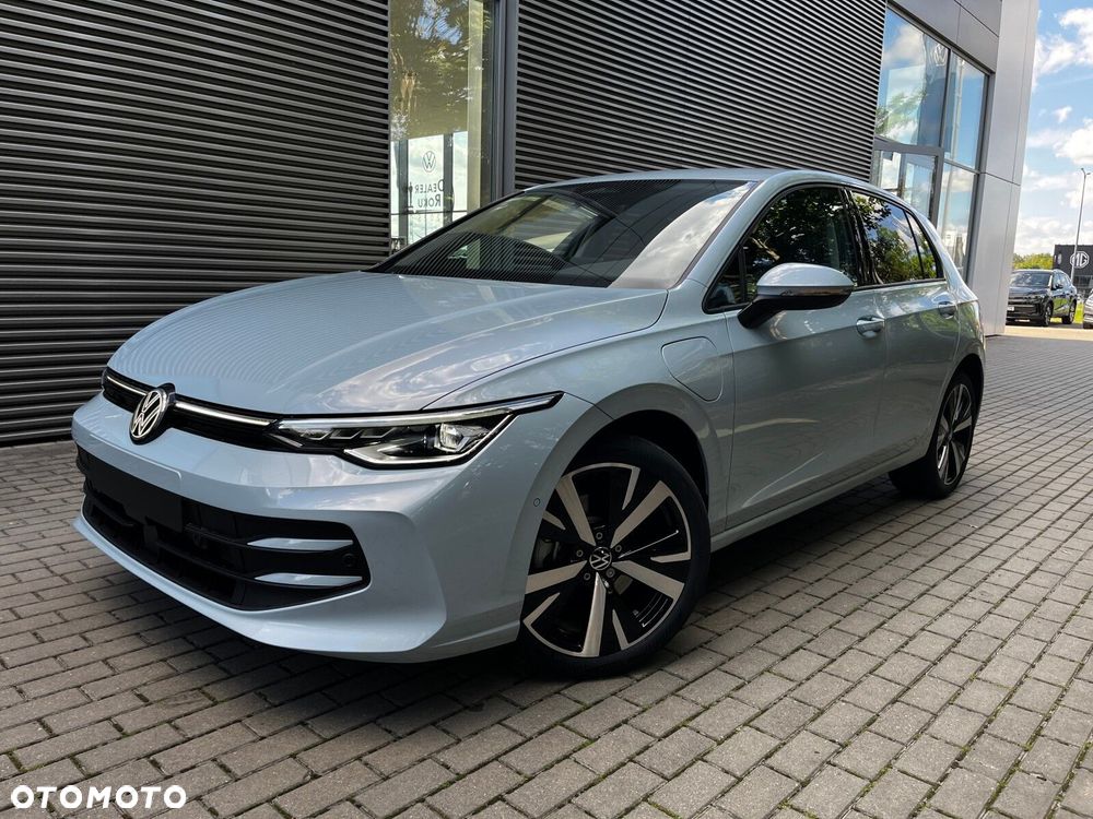 Volkswagen Golf - 3