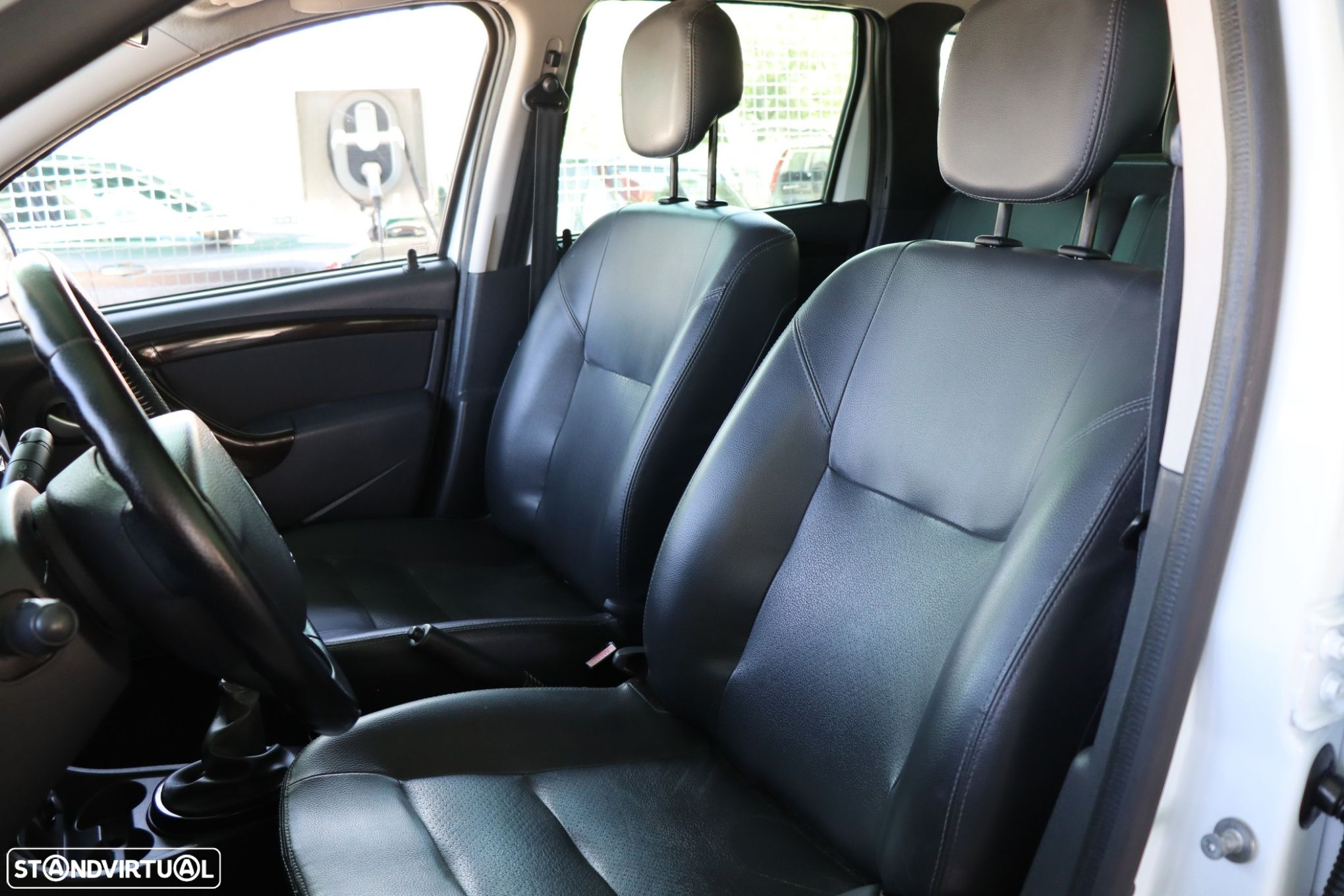 Dacia Duster 1.5 dCi Prestige - 8