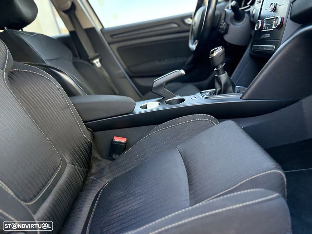 Renault Mégane Sport Tourer 1.5 dCi Limited - 12