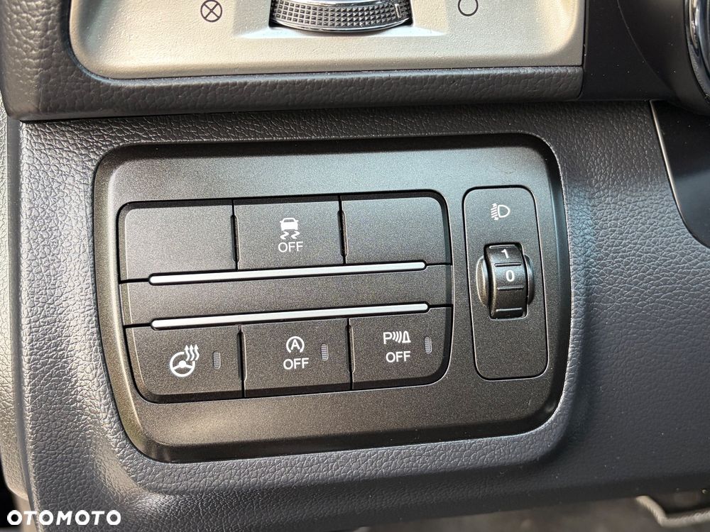 SsangYong/KGM Tivoli - 14