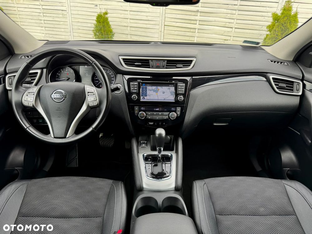Nissan Qashqai 1.2 DIG-T Tekna Xtronic - 9