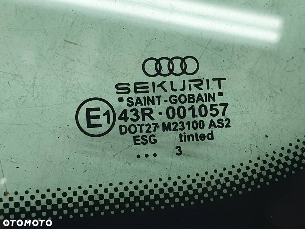 SZYBA PRAWA TYŁ KAROSERYJNA AUDI A8 D3 4E0845300J - 2