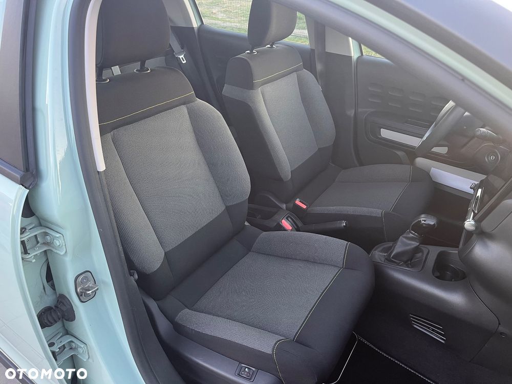 Citroën C3 1.2 PureTech Shine - 19