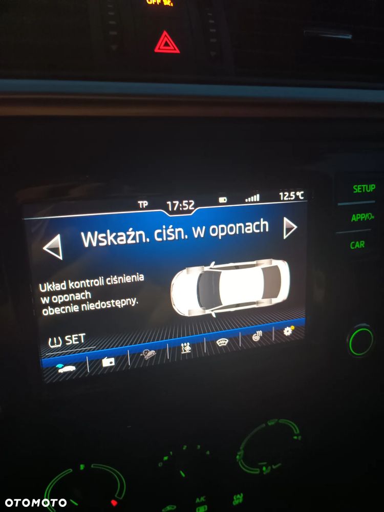 Skoda RAPID 1.0 TSI Ambition - 10