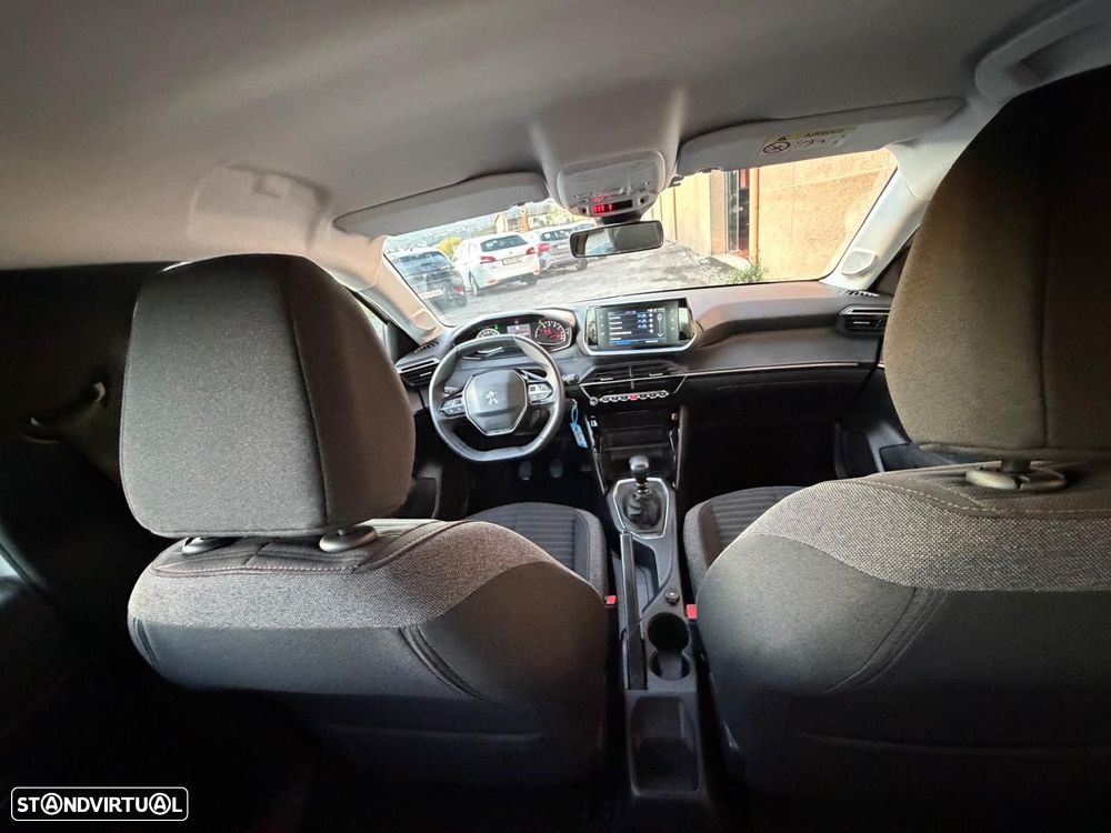 Peugeot 208 2022 photo 5