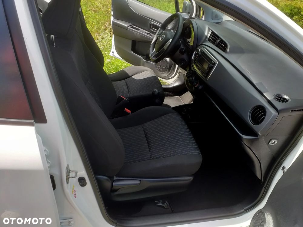Toyota Yaris 1.0 Life EU6 - 25