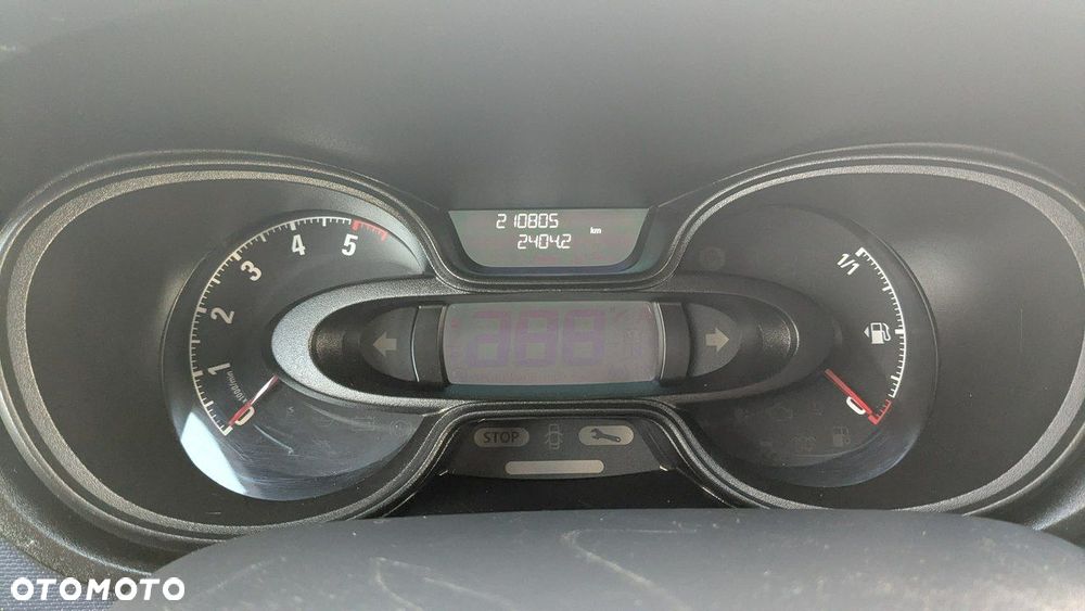 Opel Vivaro - 21