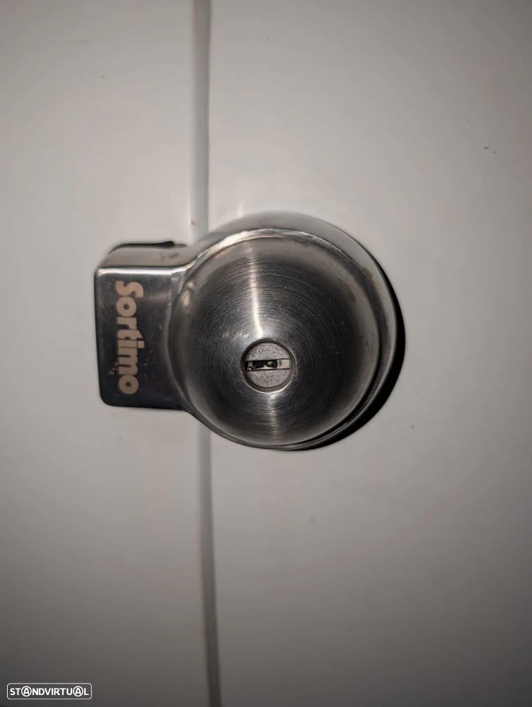 Fiat Fiorino - Iva Dedutivel, Estante e fechaduras segurança mala - 10