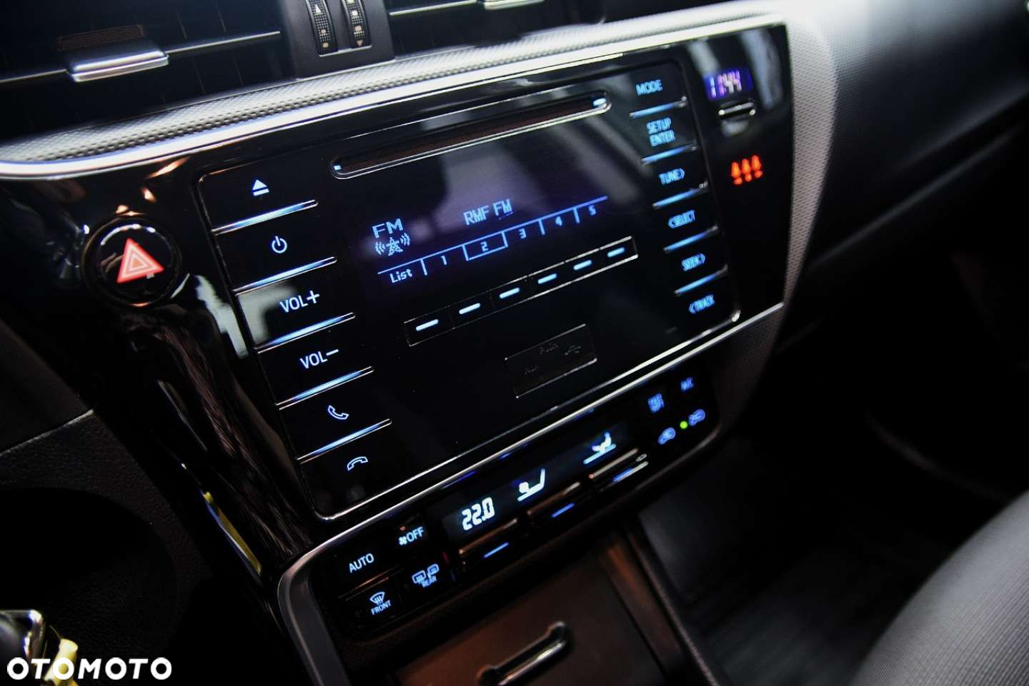 Toyota Auris - 22