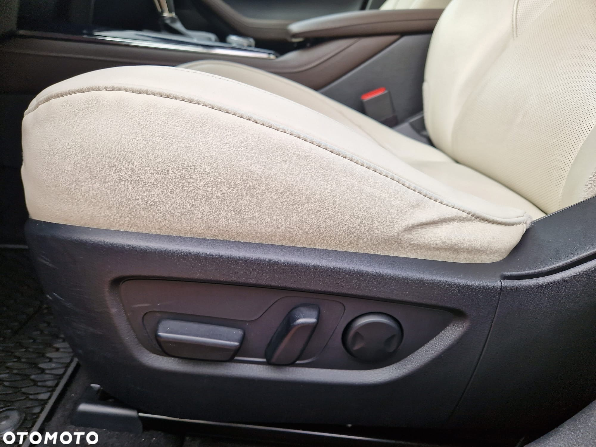 Mazda CX-30 SKYACTIV-X 2.0 M-Hybrid - 24