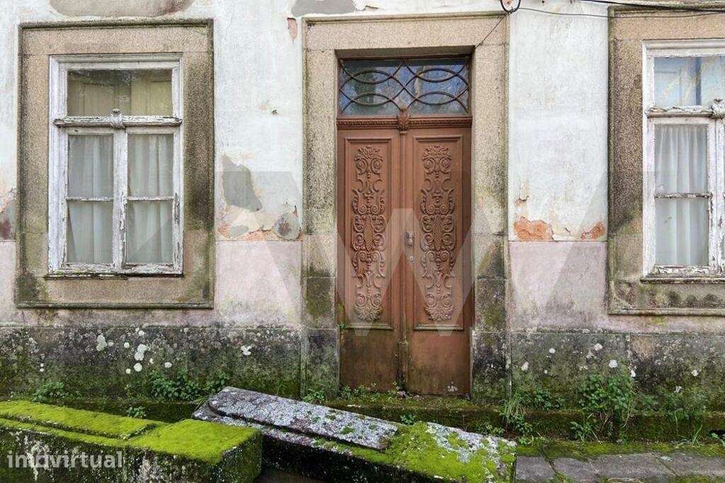 Casa Centenária com 1300m2 de Terreno em Macinhata do Vouga para Recup - Grande imagem: 3/60