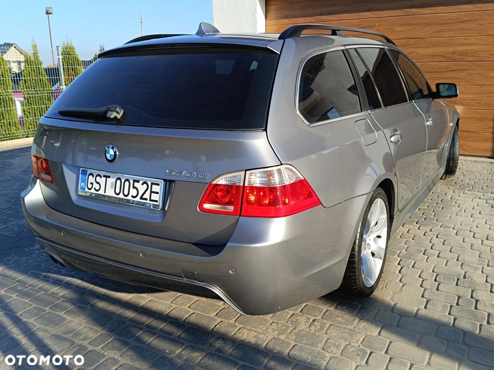 BMW Seria 5 - 32