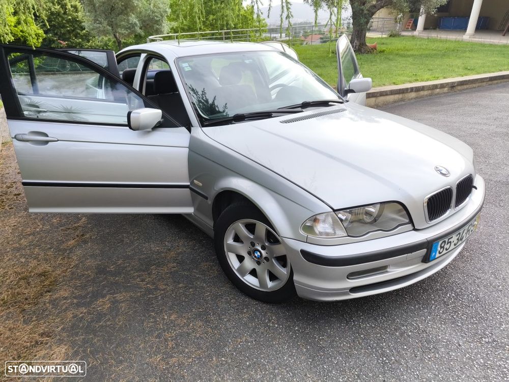 BMW 320 d Séc.XXI - 4