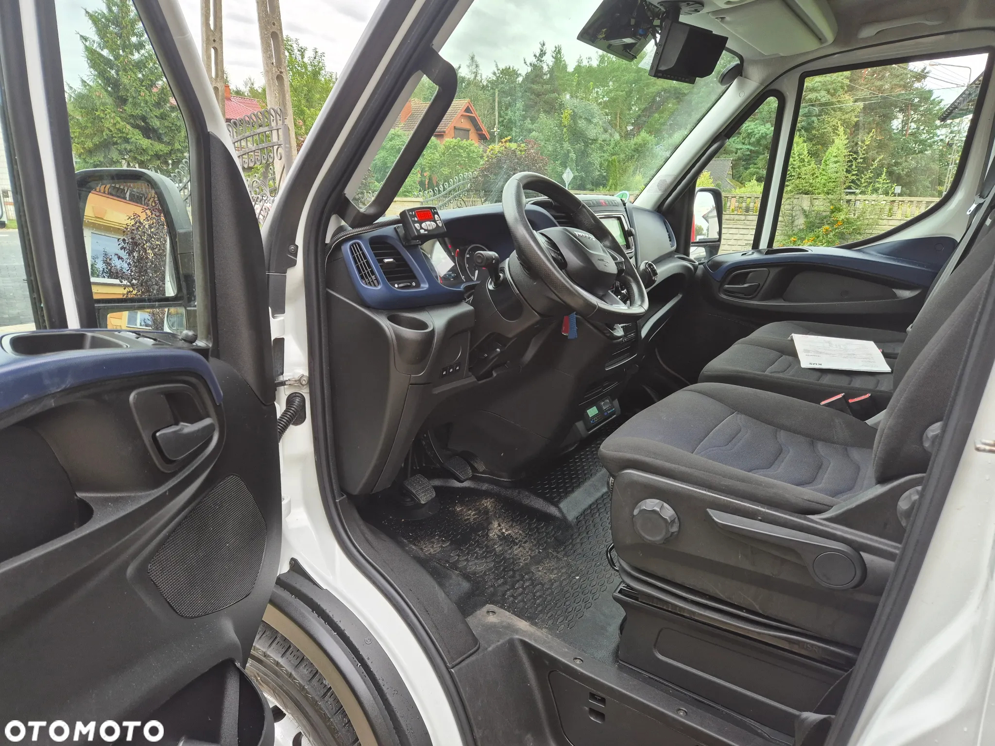 Iveco IVECO 72C18 3.0 70C18 IZOTERMA CHŁODNIA MROZNIA SPROWADZONY PODUSZKI - 9