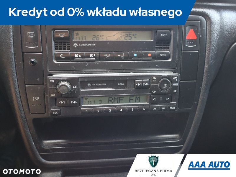 Volkswagen Passat - 13