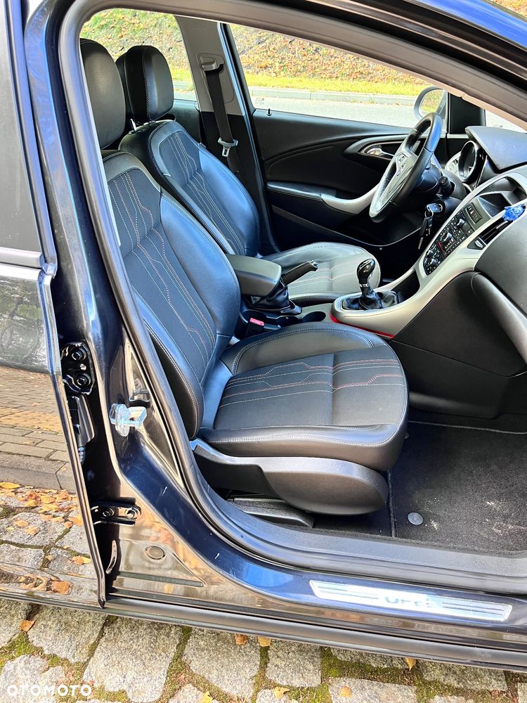 Opel Astra - 26