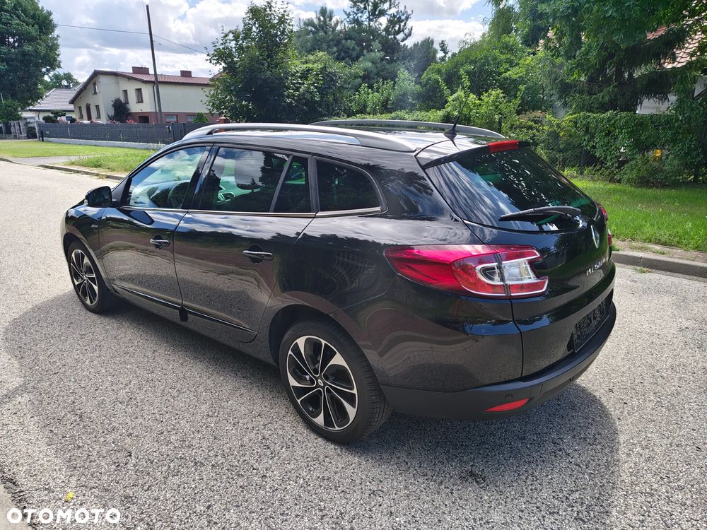 Renault Megane ENERGY TCe 115 Start & Stop Bose Edition - 4