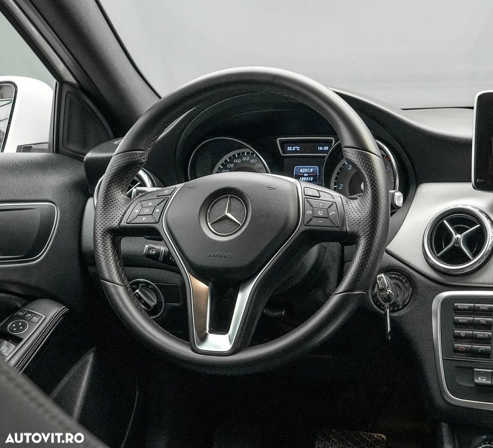 Mercedes-Benz GLA 220 CDI 4MATIC Aut. - 18