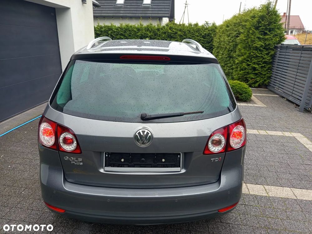 Volkswagen Golf Plus 1.6 TDI DPF Style - 10