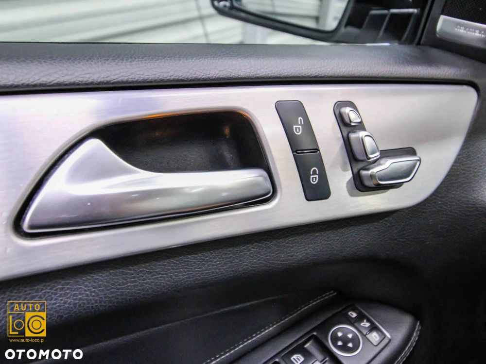 Mercedes-Benz GLE 250 d 4-Matic - 32