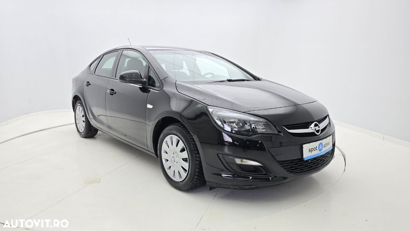 Opel Astra - 4