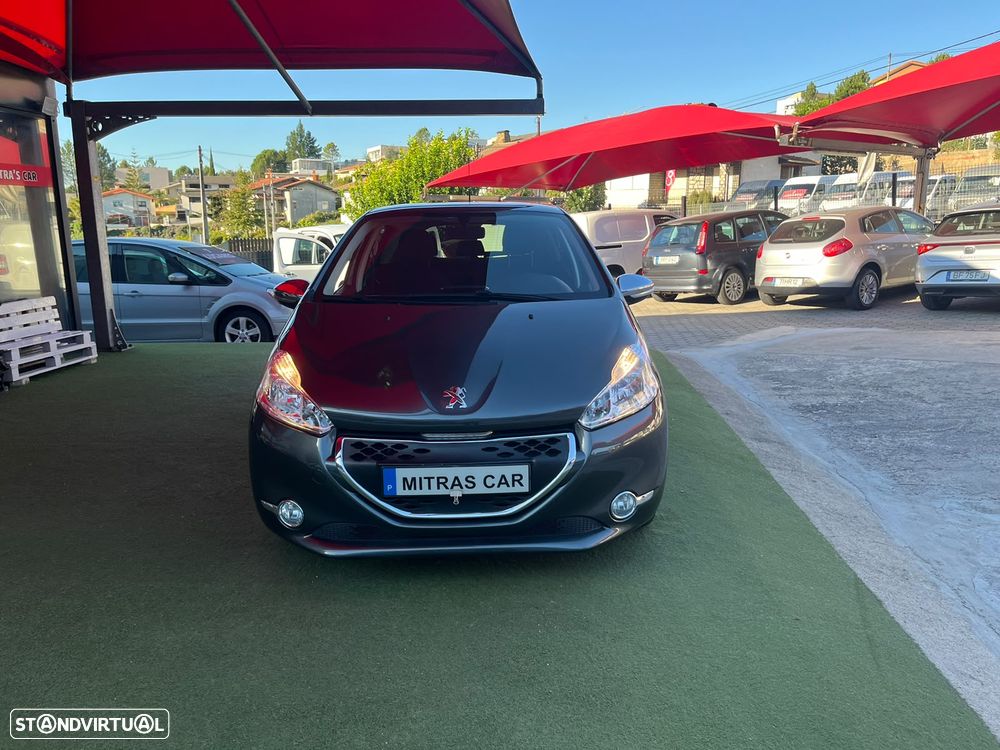 Peugeot 208 1.6 BlueHDi Style - 8
