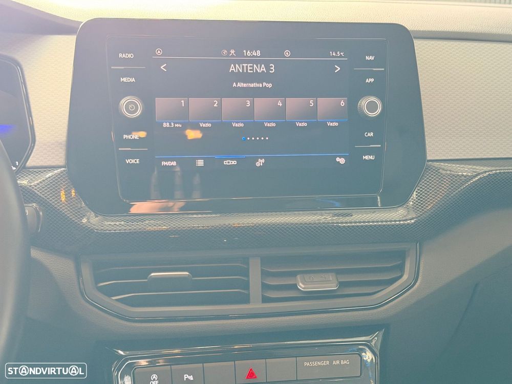 VW T-Cross 1.0 TSI Life DSG - 29