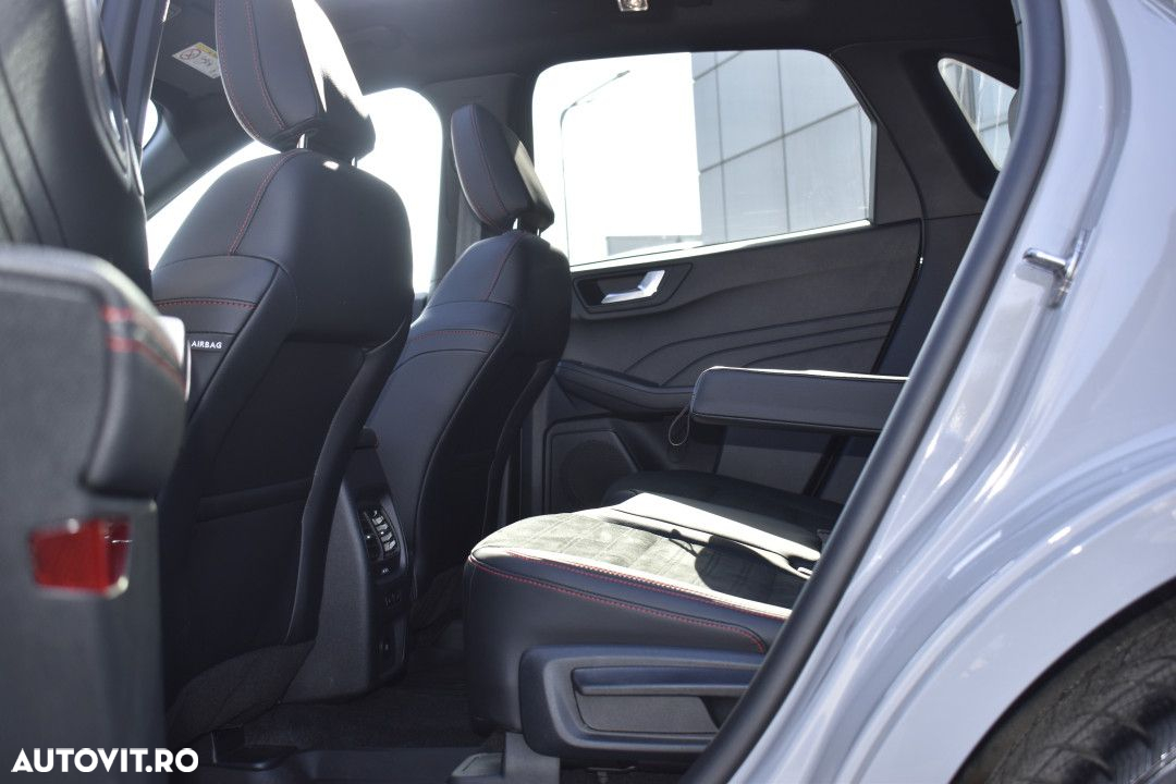 Ford Kuga - 18