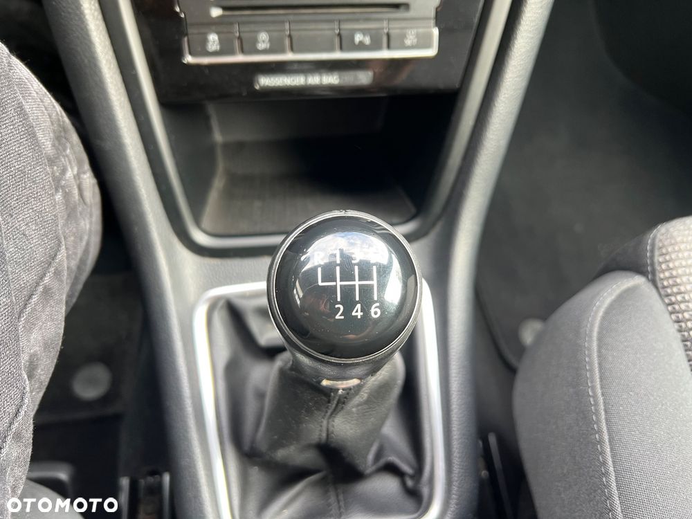 Volkswagen Sharan - 33