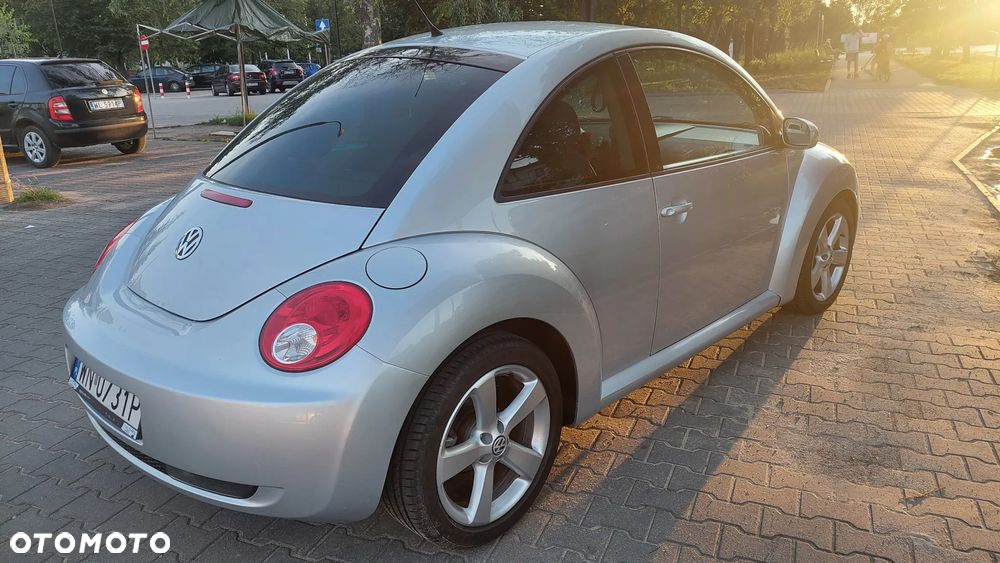 Volkswagen New Beetle 1.8T - 5