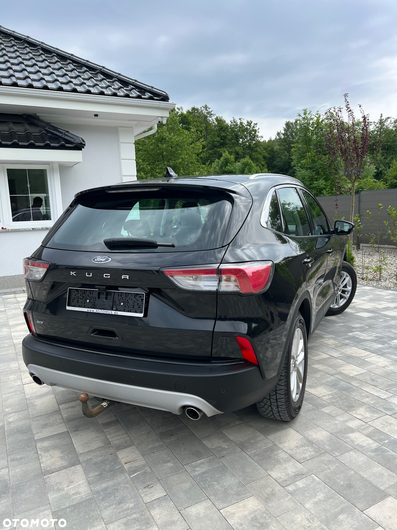 Ford Kuga 2.0 EcoBlue 4x4 TITANIUM - 2