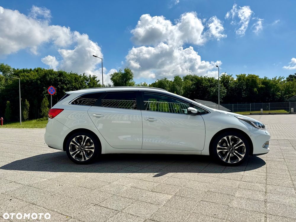 Kia Ceed 1.6 CRDi 128 Platinum Edition - 12