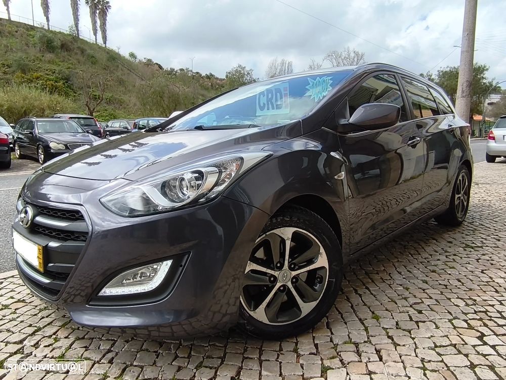 Hyundai i30 CW - 14
