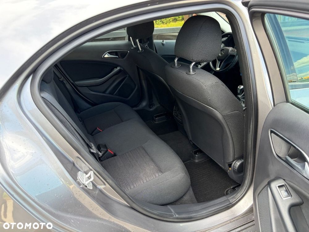 Mercedes-Benz Klasa A 200 CDI Style - 22