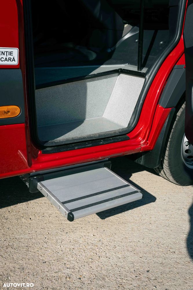 Mercedes-Benz SPRINTER - 8