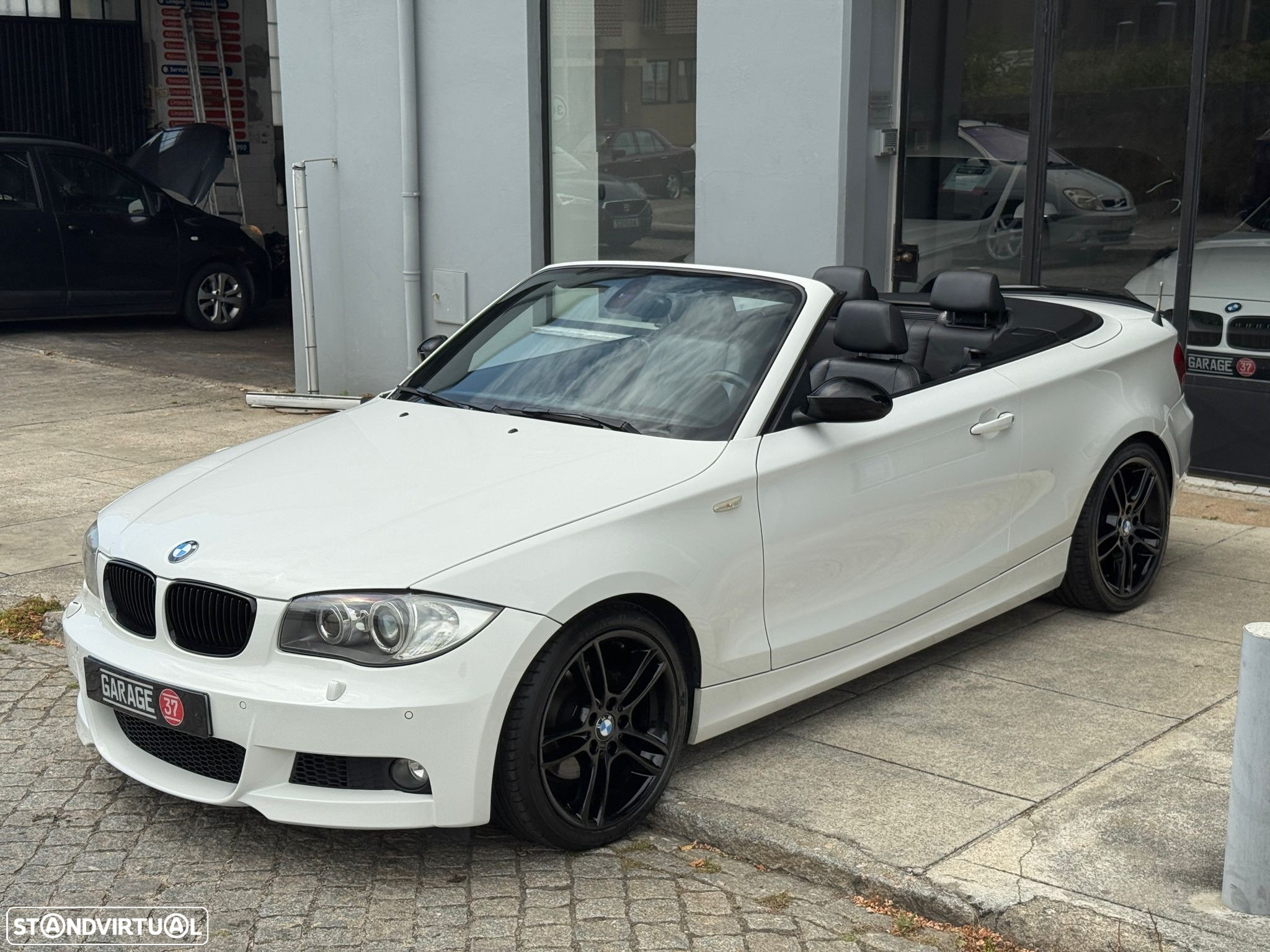 BMW 120 i Cabrio - 12