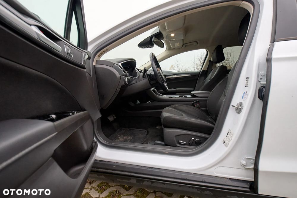 Ford Mondeo 2.0 EcoBlue Business Edition - 11