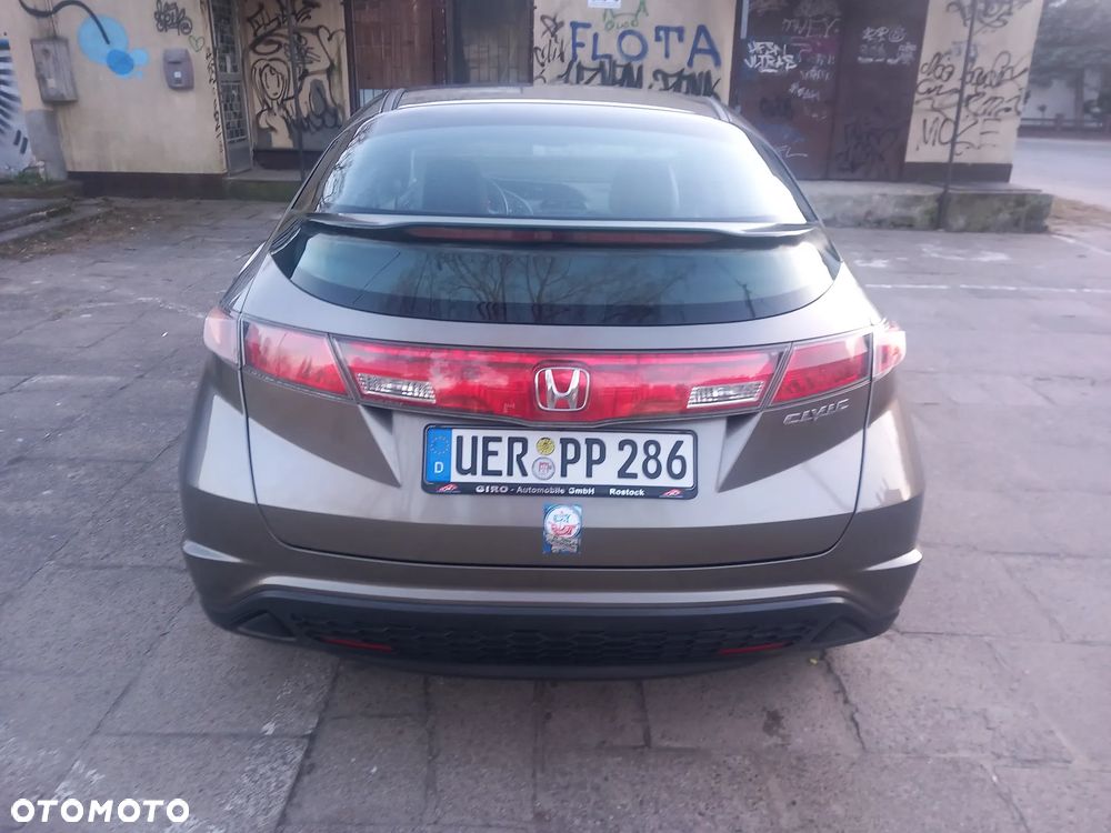 Honda Civic 1.4 i-VTEC Comfort - 4