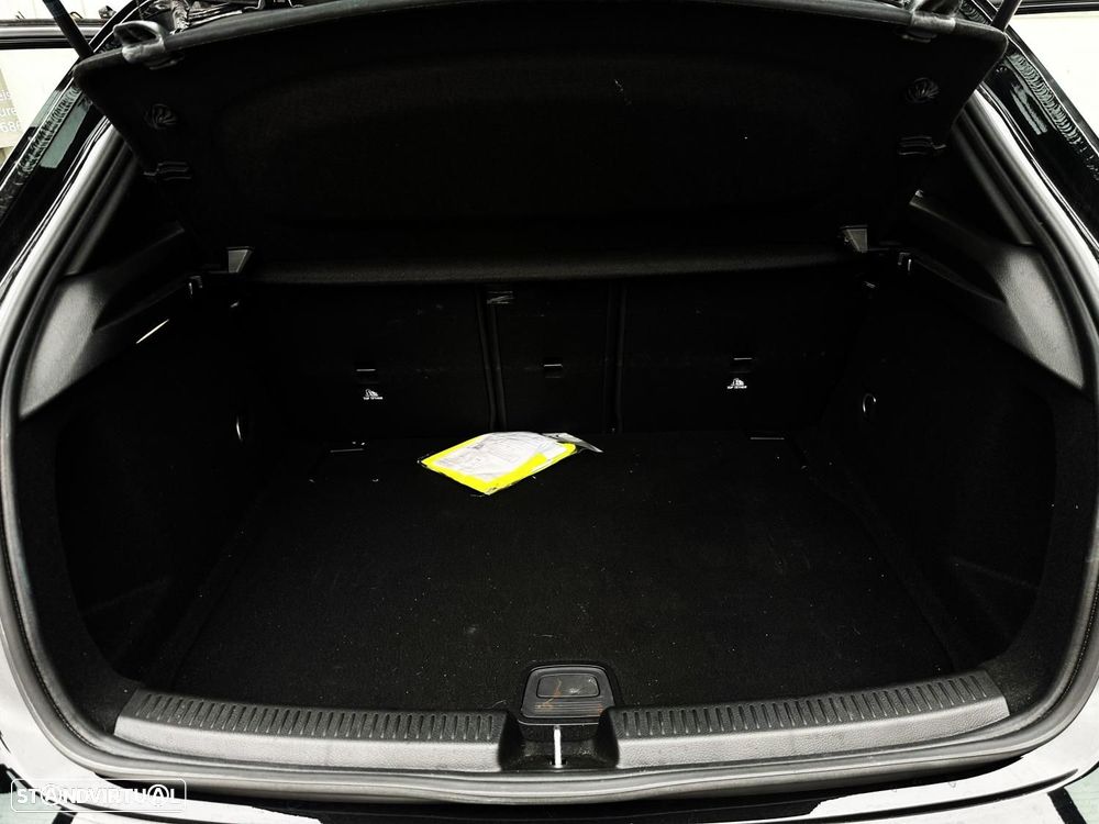 Mercedes-Benz A 180 d Progressive Aut. - 18