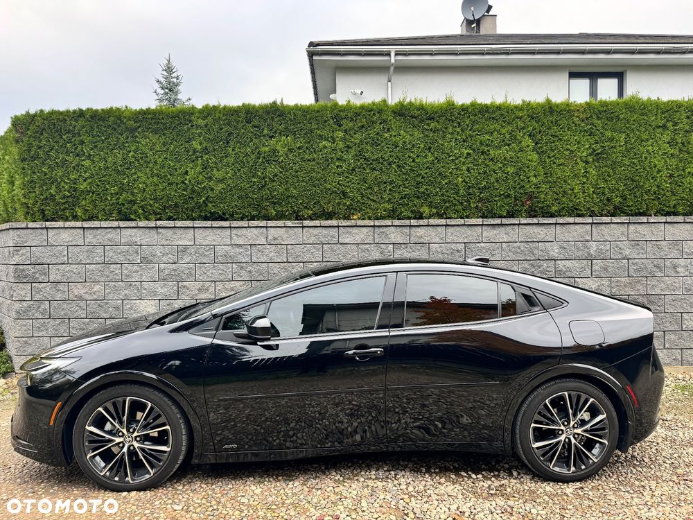 Toyota Prius 2024 photo 4