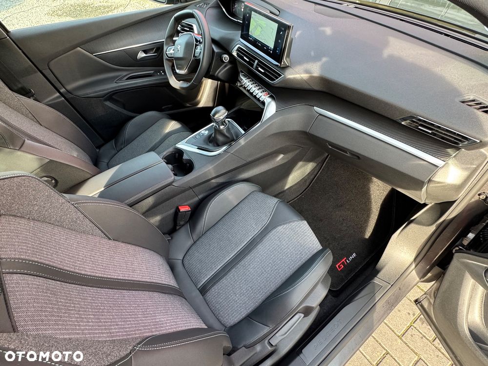 Peugeot 3008 PureTech 130 Stop & Start Allure - 23